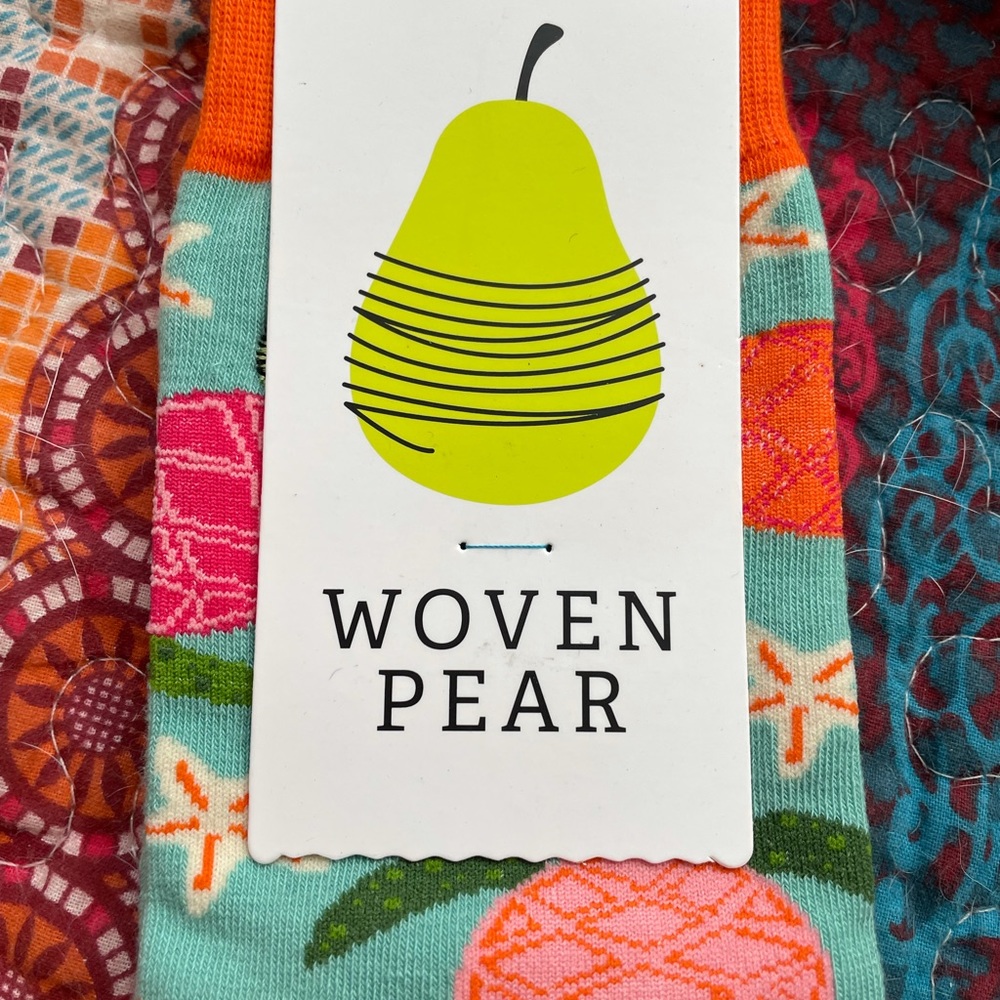 NWT socks - Picture 3 of 4